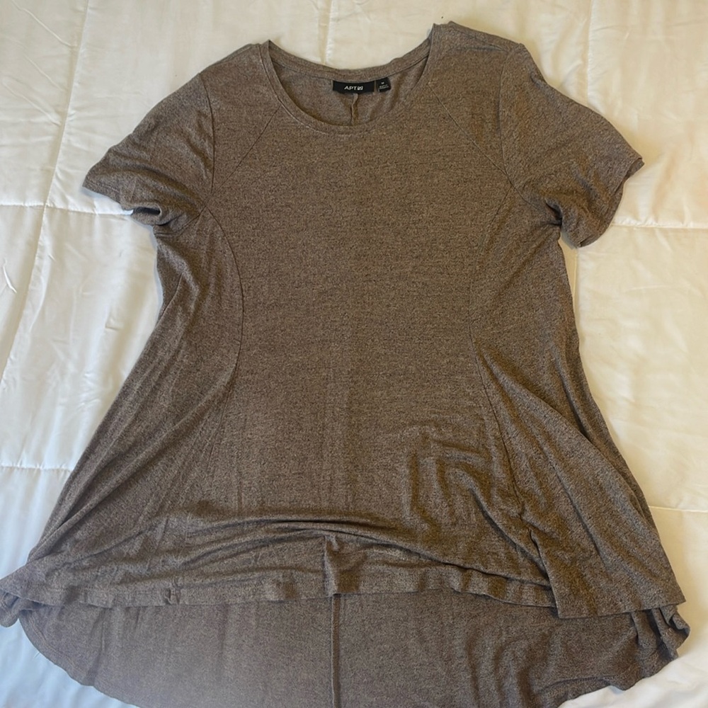 Brown tshirt